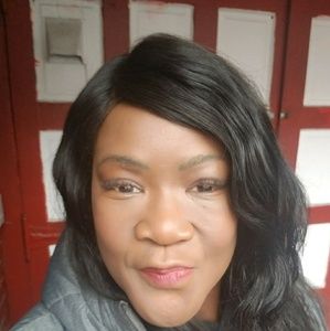 Meet your Posher, Hope